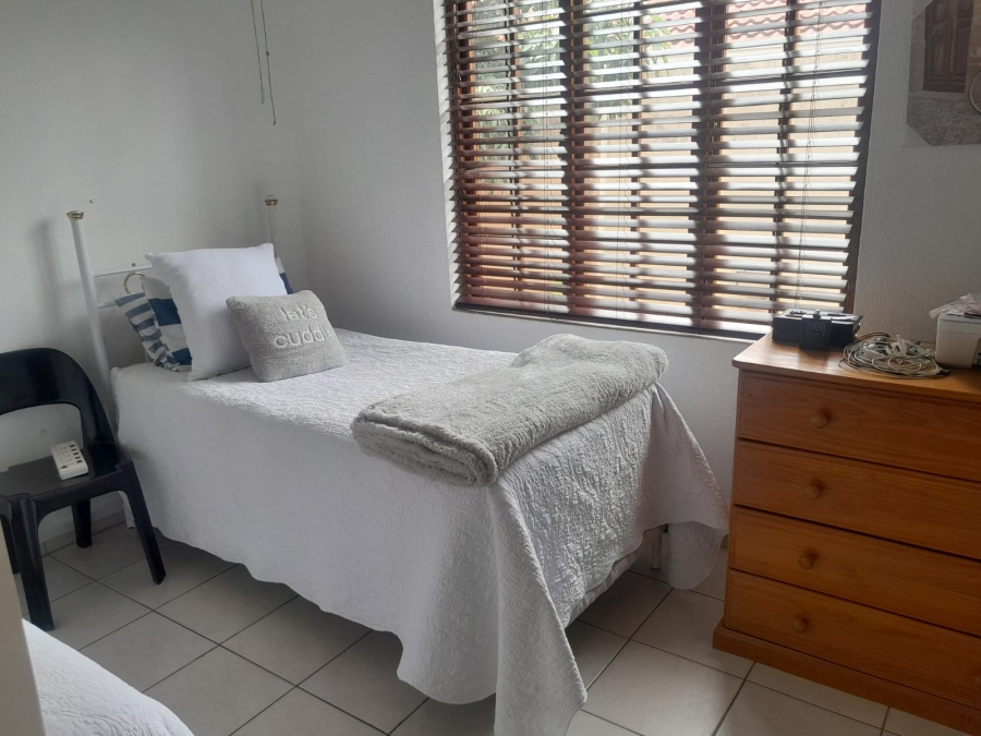 6 Bedroom Property for Sale in Safari Gardens North West